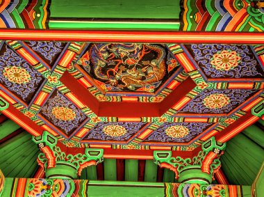 SEOUL, SOUTH KOREA - SEPTEMBER 2016: Historical center of Seoul in sunny weather