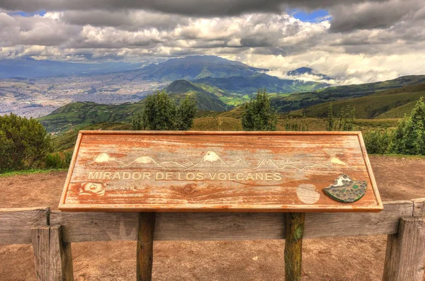 View Mirador Los Volcanes Ecuador — Stockfoto