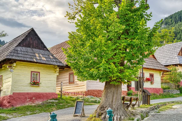 Wooden White Huts Beautiful Vlkolinec Traditional Village Slovakia Eastern Europe — Stock Photo, Image