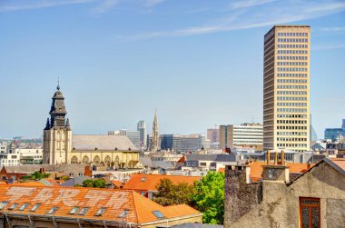 Brüksel, Belçika - Temmuz 2014: Güneşli havada tarihi merkez