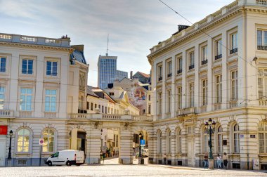 Brüksel, Belçika - Temmuz 2014: Güneşli havada tarihi merkez