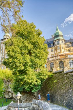 Lillafred, Macaristan - Ağustos 2022: Yaz mevsiminde resim gölü tatil beldesi