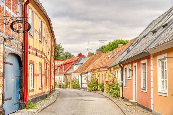  YSTAD, İsveç - Temmuz 2015: Yaz mevsiminde tarihi merkez