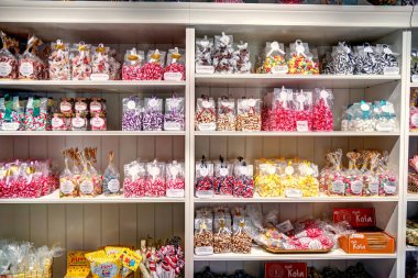 Stockholm, İsveç - Ağustos 2022: Stockholm Tarih Merkezi 'nde HDR Görüntü