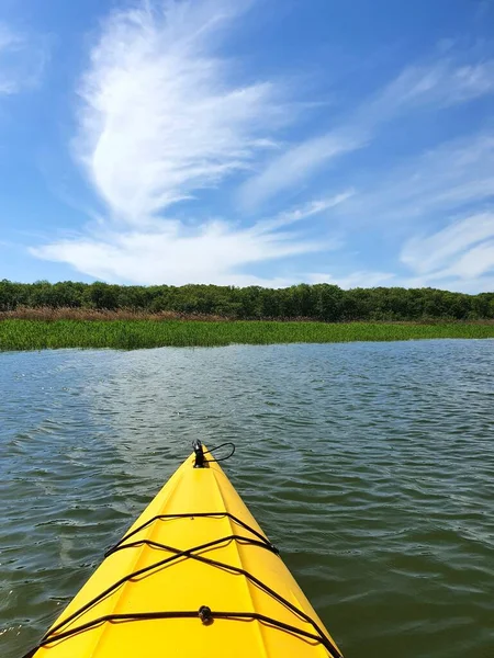 Kayak Shore River Concept Recreation Tourism — Foto de Stock