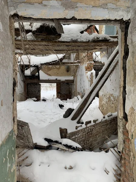 Opuszczone Wnętrze Domu Stary Zrujnowany Dom — Zdjęcie stockowe