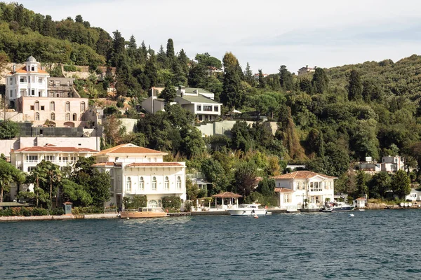 View Historical Traditional Mansions Bosphorus Anadolu Hisari Area Asian Side — Stock fotografie