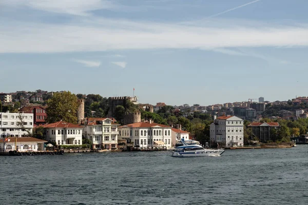 View Historical Traditional Mansions Bosphorus Anadolu Hisari Area Asian Side — Photo
