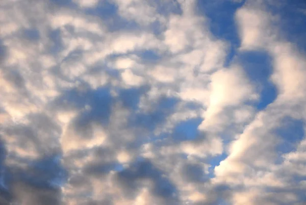 하늘에 오르네 — 스톡 사진