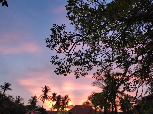 Sonnenuntergang Auf Der Paradiesischen Insel Bali — Stockfoto