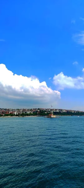 Beautiful View Island Blue Sky — 图库照片