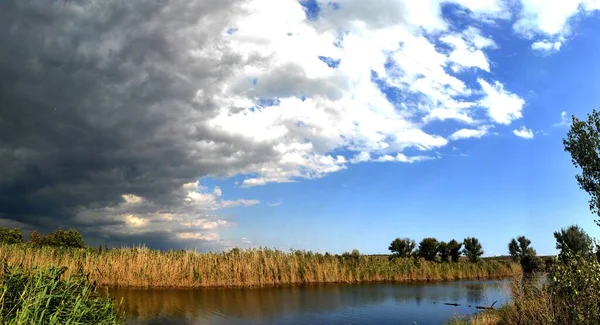 Clouds Lake Nature — Stock fotografie