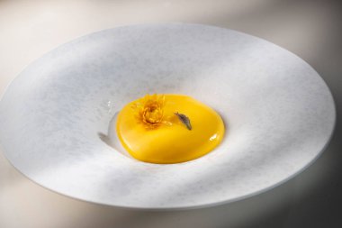 Limonlu kremalı tatlı.