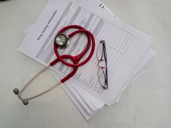 Medical Test Report Form Eyeglasses Red Stethoscope Clinic Desk — Photo