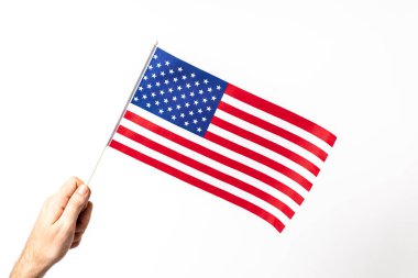 Amerika 'yı temsil eden Amerikan bayrağını tutan kişi.