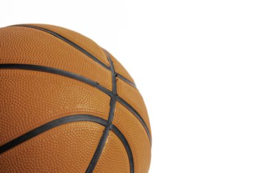 Sade beyaz arka planda turuncu basketbol