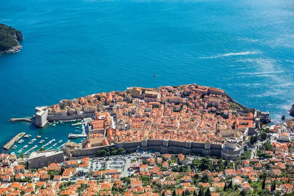 Shot Dubrovnik Croatia Old Town Walls Sea — 스톡 사진