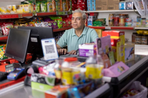 Happy Man Working Cashier Supermarket — Stock Photo, Image