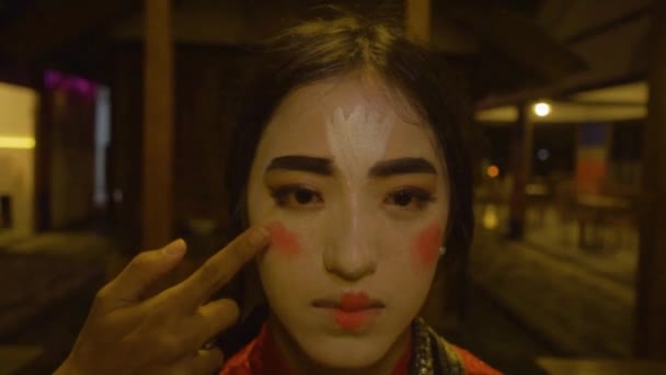 Chinese Woman Had Bullying Her Friend Face Painted Her Face — Stockvideo