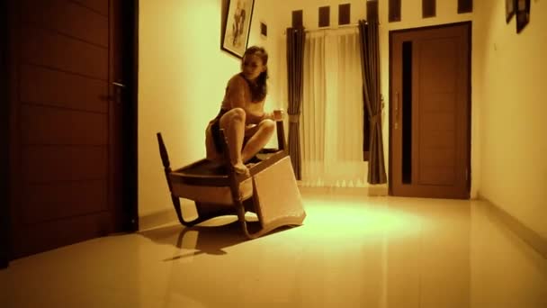 Depression Asian Woman Dancing Chair Yellow Light Room Loneliness — Vídeo de stock