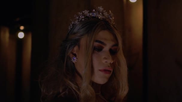 Close Face Sad Princess Moaning Her Dead Husband Dark Castle — Vídeos de Stock