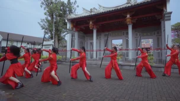 Bandung Indonesia Octubre 2021 Grupo Adolescentes Chinos Bailando Festival Año — Vídeos de Stock