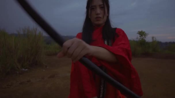 Chinese Woman Feeling Angry While Doing Stick Martial Art Mountain — Stockvideo