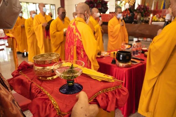 Bandung Indonesien Januar 2022 Die Mönche Treffen Sich Altar Und — Stockfoto