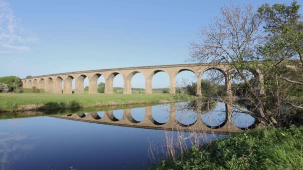 Peaceful Panorama Scene Arthington Viaduct Otley Reflection Water Blue Clear — Stock video