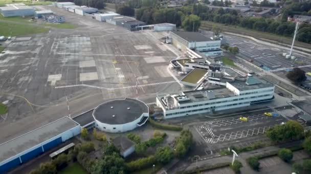 Aerial View Drone Flying Antwerp Airport Building Tarmac Traffic Control — Stock Video