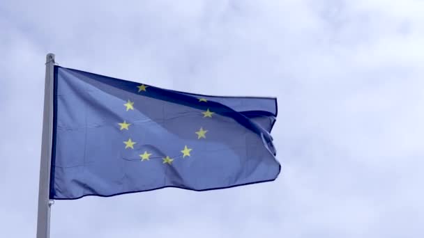 Closeup Europe Flag Wwing Wind Slow Motion — Stock video