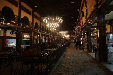 Different Lighting in the Passage