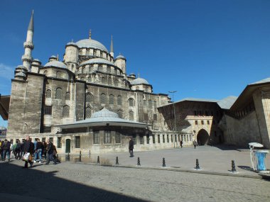 Istanbul historic eminonu mosque