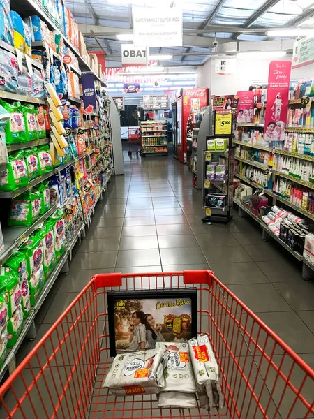 Surakarta Endonezya Süpermarketlerde Market Alışverişi Için 2022 Numaralı Alışveriş Arabası — Stok fotoğraf