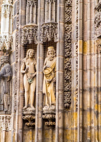 Religious Stone Carvings Exterior Lorenz Lawrence Medieval Church City Nuremberg — Stock Photo, Image