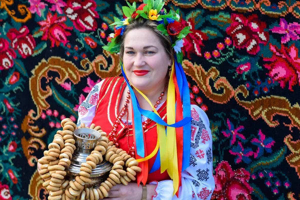 Portrait Ukrainian Woman National Port — 图库照片