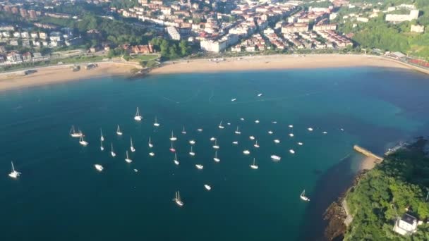 European City San Sebastian Perspective Cinematic View Concha Bay Left — Stock videók