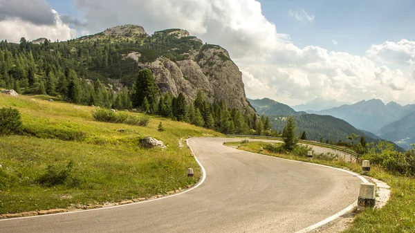 Beautiful Road Scenery Italian Alps Dolomites Dolomiti — Foto de Stock