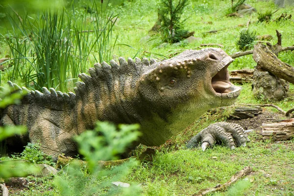 Iguanodon Dinosaur Dino Park Vyskov Czech Republic — Stockfoto