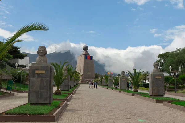 San Antonio Pichincha Pichincha Ecuador 2021 December Turisták Csoportja Világ — Stock Fotó