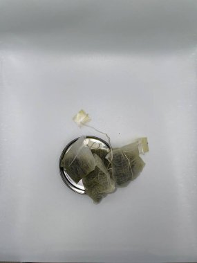 A refreshing flower tea. This is a fragrant tea, and is good for creating special atmosphere.