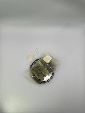 A refreshing flower tea. This is a fragrant tea, and is good for creating special atmosphere.
