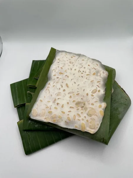 Tempeh Indonesian Fermented Soybean Food Pressed Small Blocks Sometimes Called — Stock fotografie