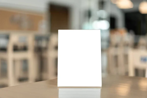 Menürahmen Mit Weißem Blanko Bildschirm Auf Holztisch Restaurant Oder Café — Stockfoto