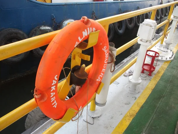 Side Angle Buoy Safety — 스톡 사진