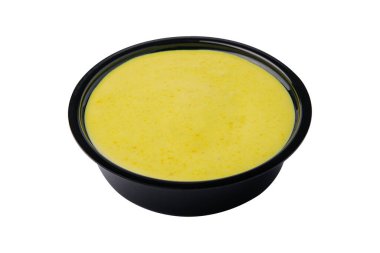 Küçük bir kasede izole edilmiş köri sosu.