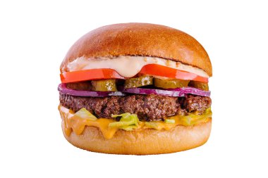Beyaz arka planda izole edilmiş taze lezzetli burger.