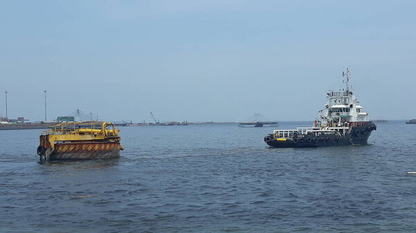 Refurbish SPM (Single Point Mooring) Sukowati Field East Java Indonesia for Lifting/ Shipping Crude Oil at Dockyard Jakarta Indonesia.