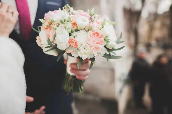 Maravilhoso Bouquet Casamento Luxo Flores Diferentes — Fotografia de Stock