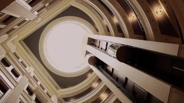Duża Panoramiczna Winda Hotelowym Lobby — Wideo stockowe